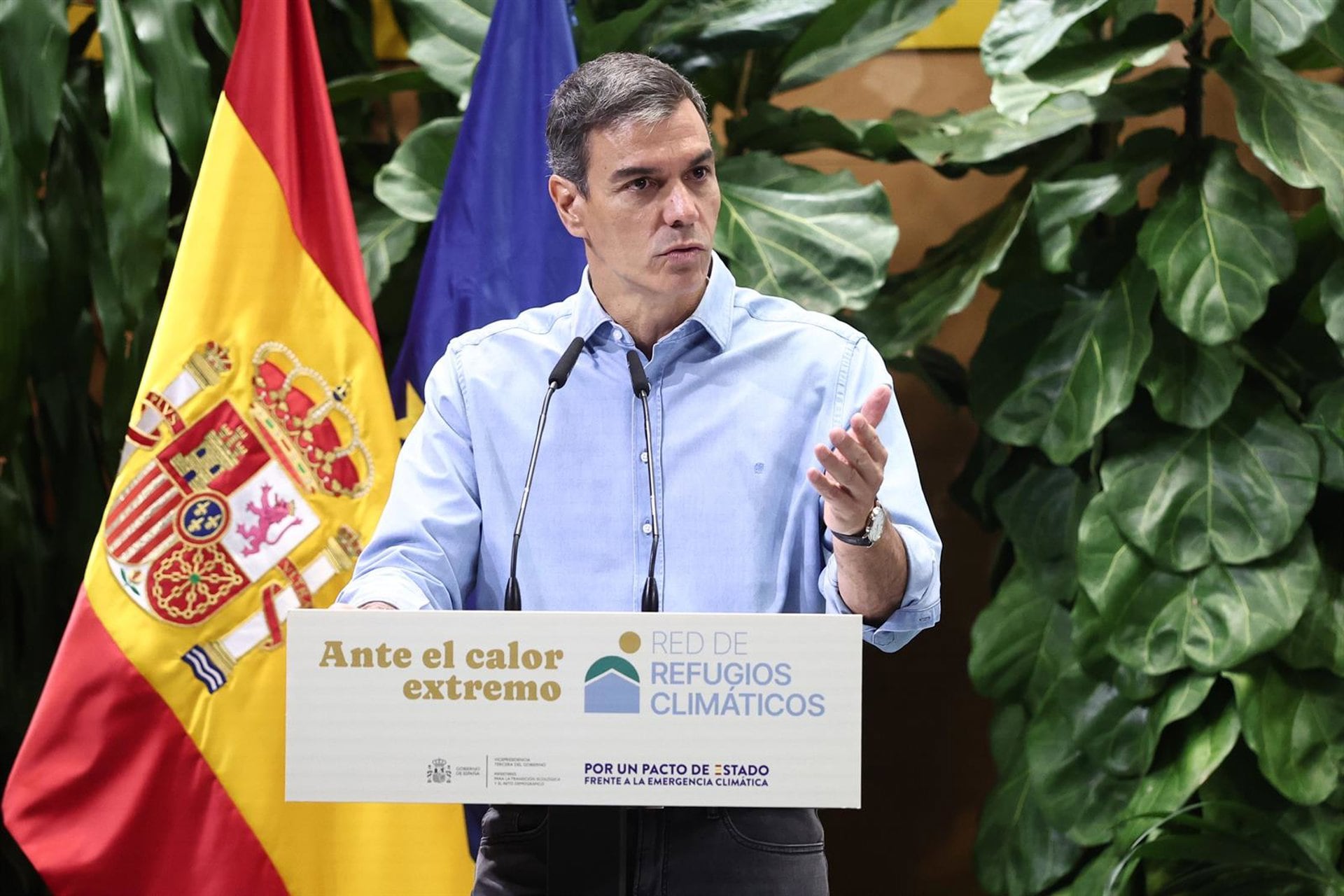 Sánchez avanza "horas complejas" ante la nueva ola de calor y pide "comprensión y precaución" a la ciudadanía