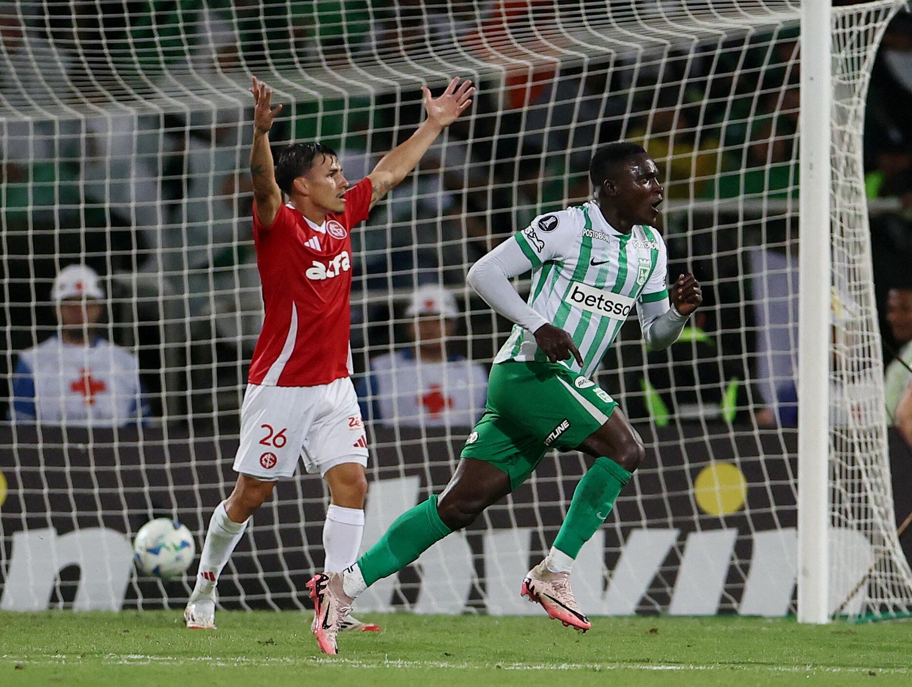 Kevin Viveros anotó con Nacional en la Copa Libertadores- crédito Luisa Gonzalez/ REUTERS