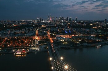 Varsovia ofrece una vibrante vida