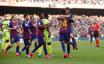 El Barcelona ganó 2-1 y