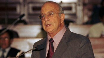 Carlos Ferrero Costa fue un