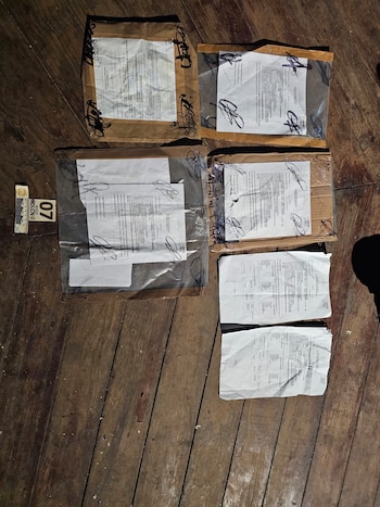 El Ministerio Público presentó 24 medios de prueba ante el juez, incluidos peritajes químicos y declaraciones de testigos protegidos.