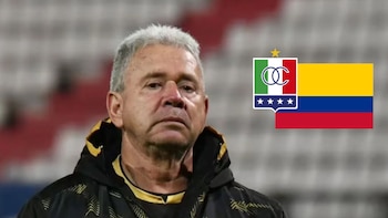 Hernán Darío Herrera, técnico de Once Caldas, entre lágrimas reclamó: “Cómo me van a pedir que dirija, cuando hay gente con un edificio encima”