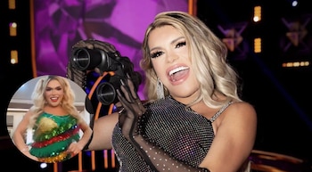 Wendy Guevara se viste de árbol de Navidad y desafía las convenciones de celebración