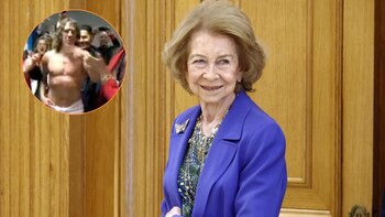 El día que la reina Sofía revolucionó el vestuario de España en el Mundial de 2010 y pilló a Carles Puyol solo con una toalla