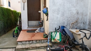 Astrid, la mujer que fingió