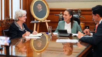 Sheinbaum y la primera ministra de Barbados acuerdan fortalecer cooperación turística y vínculos con el Caribe