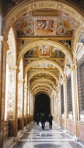 Frescos de la Logia de Rafael en el Vaticano (Wikipedia)