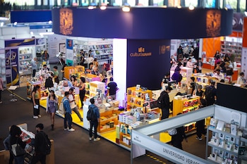 Fotos sobre la última edición de la Feria Internacional del Libro de las Universitarias y los Universitarios
