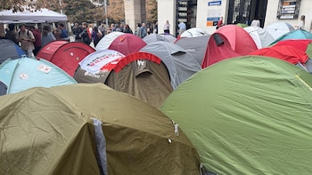 La acampada por la vivienda se levanta esta tarde para seguir la lucha en asambleas y extenderlas en barrios