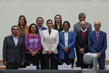 CIUDAD MÉXICO, 27OCTUBRE2026.- Se llevó a cabo la sesión extraordinaria por parte de los consejeros electorales en la cual la Blanca Cruz, tomo protesta como consejera presidenta interina, esto en el Pleno del Instituto Nacional Electoral.
FOTO: ROGELIO MORALES /CUARTOSCURO.COM