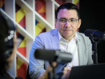 Salazar, afirmó que hay delegados encubiertos que realizan compras simuladas para detectar promociones engañosas y abusos en precios (Foto cortesía Secretaría de Prensa).