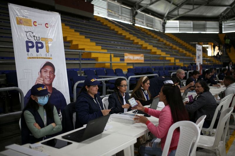 Migración Colombia habilitó un listado para que los titulares verifiquen si su permiso continúa disponible -crédito Luisa González/ REUTERS