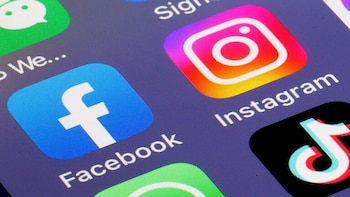¿Vendes por Facebook, Instagram o TikTok? Así no emitas boletas, SUNAT te puede encontrar: lo que tienes que saber