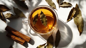 El té de jamaica, canela