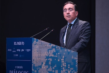 17/09/2026 El ministro de Asuntos Exteriores, Unión Europea y Cooperación, José Manuel Albares, interviene durante la III edición de 'Diálogos para la Seguridad', en el Centro Superior de Estudios de la Defensa Nacional (CESEDEN), a 17 de septiembre de 2026, en Madrid (España). Organizado por El País, este foro de debate ha sido diseñado como un espacio de reflexión estratégica para analizar los desafíos geopolíticos, la defensa global y la autonomía de Europa en un entorno internacional inestable
POLITICA
Eduardo Parra - Europa Press