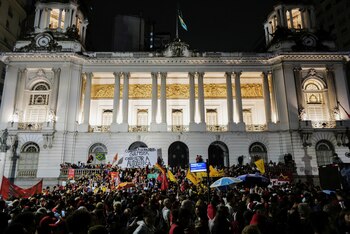 Cientos de manifestantes se reunieron