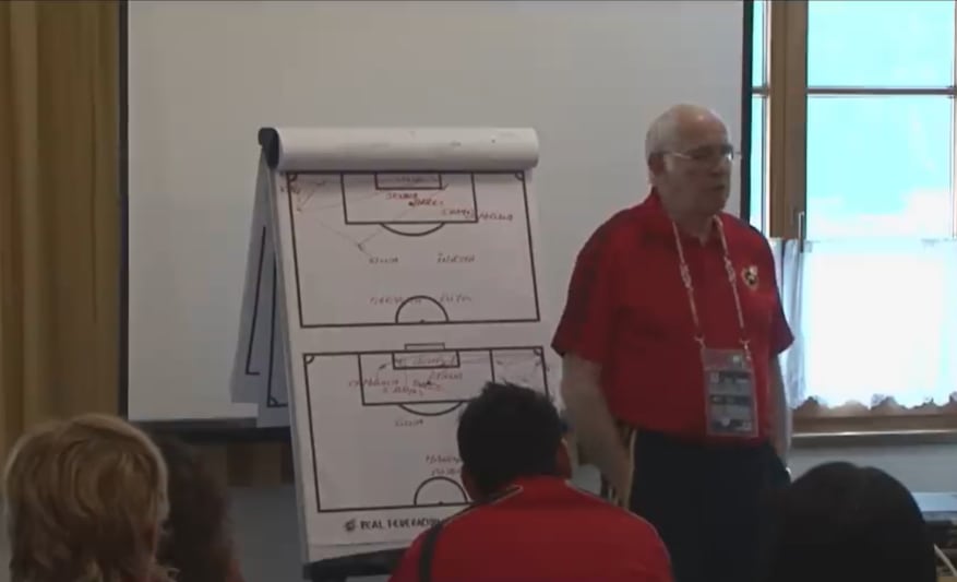 “Del subcampeón no se acuerda nadie” o “ni cuartos ni h...”: lecciones de Luis Aragonés, el sabio que hizo creer a España que era capaz de ganar un Mundial