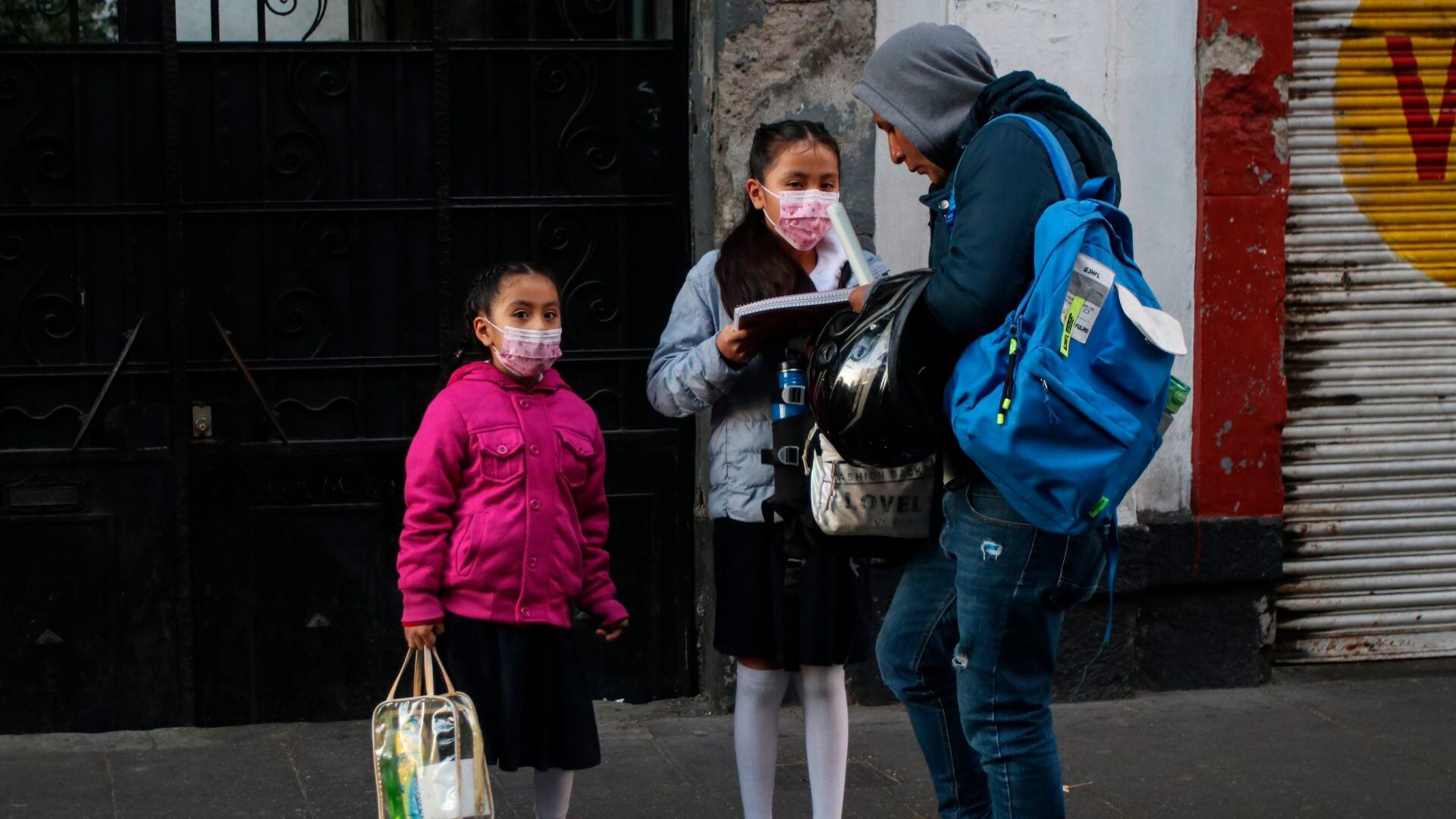 La SEP aclaró si este martes 18 de noviembre habrá clases o no para estudiantes de nivel básico y medio superior de esta dependencia educativa federal. (Cuartoscuro/ARCHIVO)