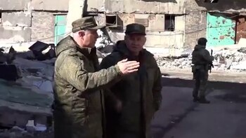 Serguéi Shoigú se mostró sin