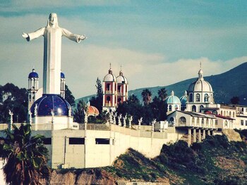 Conocido como Cristo Rey 2000,