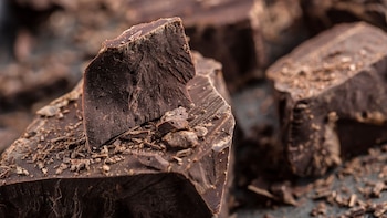 Los dietistas responden si es bueno comer chocolate negro todos los días