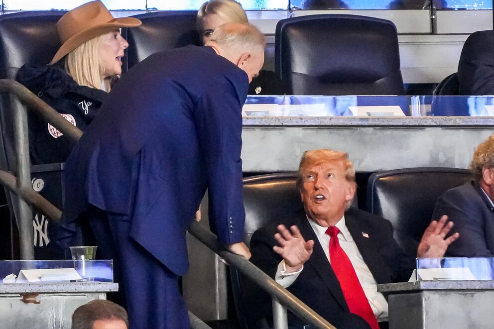 Las medidas fiscales y comerciales de Donald Trump generaron incertidumbre y terminaron restando solidez al dólar. Foto: Reuters