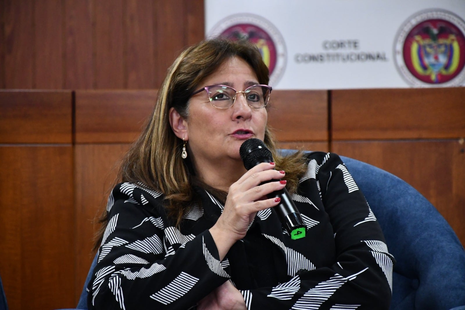 Angela María Buitrago, abogada y ex ministra de Justicia y del Derecho de ColombiaLas comunicaciones internas y las reuniones sostenidas en momentos clave permitieron a altos cargos conocer riesgos institucionales asociados a presiones políticas en el control carcelario - crédito Corte Constitucional