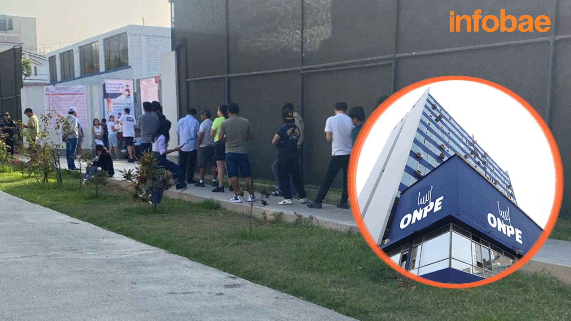 Colas en exteriores de colegio en Santiago de Surco por demoras de instalación de mesas de votación