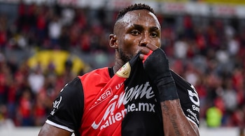 La Pantera escribió que el club rojinegro estará “siempre en su corazón”, un detalle que trae el recuerdo de la sequía rota tras casi 70 años sin título. (Especial)