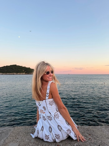 La presentadora dejó ver su recorrido por distintos rincones del sur de Europa con escenas de mar cristalino