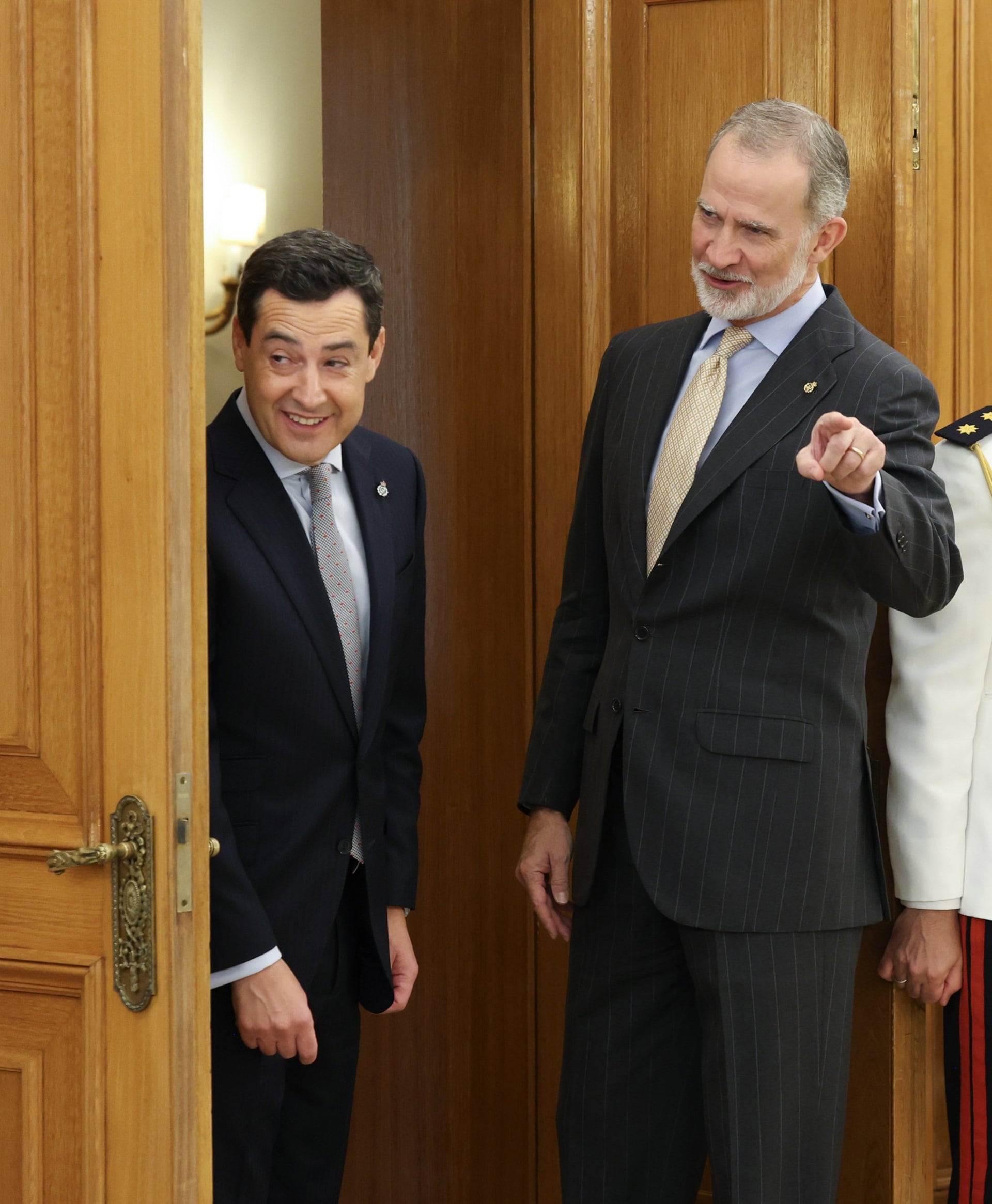 Moreno aborda con Felipe VI el "presente y futuro" de Andalucía y la preocupación por los incendios forestales
