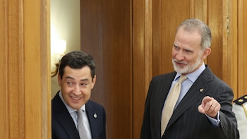 Moreno aborda con Felipe VI el "presente y futuro" de Andalucía y la preocupación por los incendios forestales