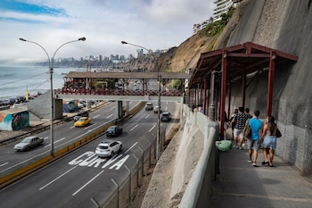 Bajada de baños de Barranco,