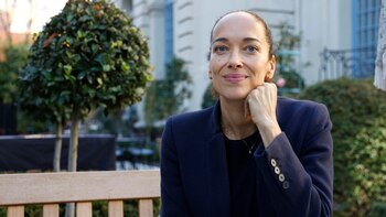 La nieta de Chaplin indaga