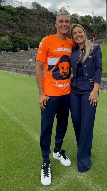 La modelo costarricense ha acompañado