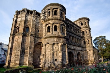 Porta nigra, en Tréveris, Alemania