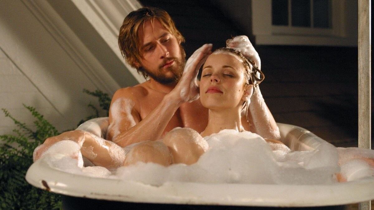 James Marsden reconoció que había una gran química entre los personajes de Ryan Gosling y Rachel Adams. (Créditos: HBO Max)