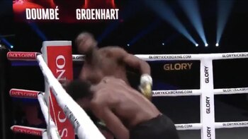 Un derechazo letal: el impactante