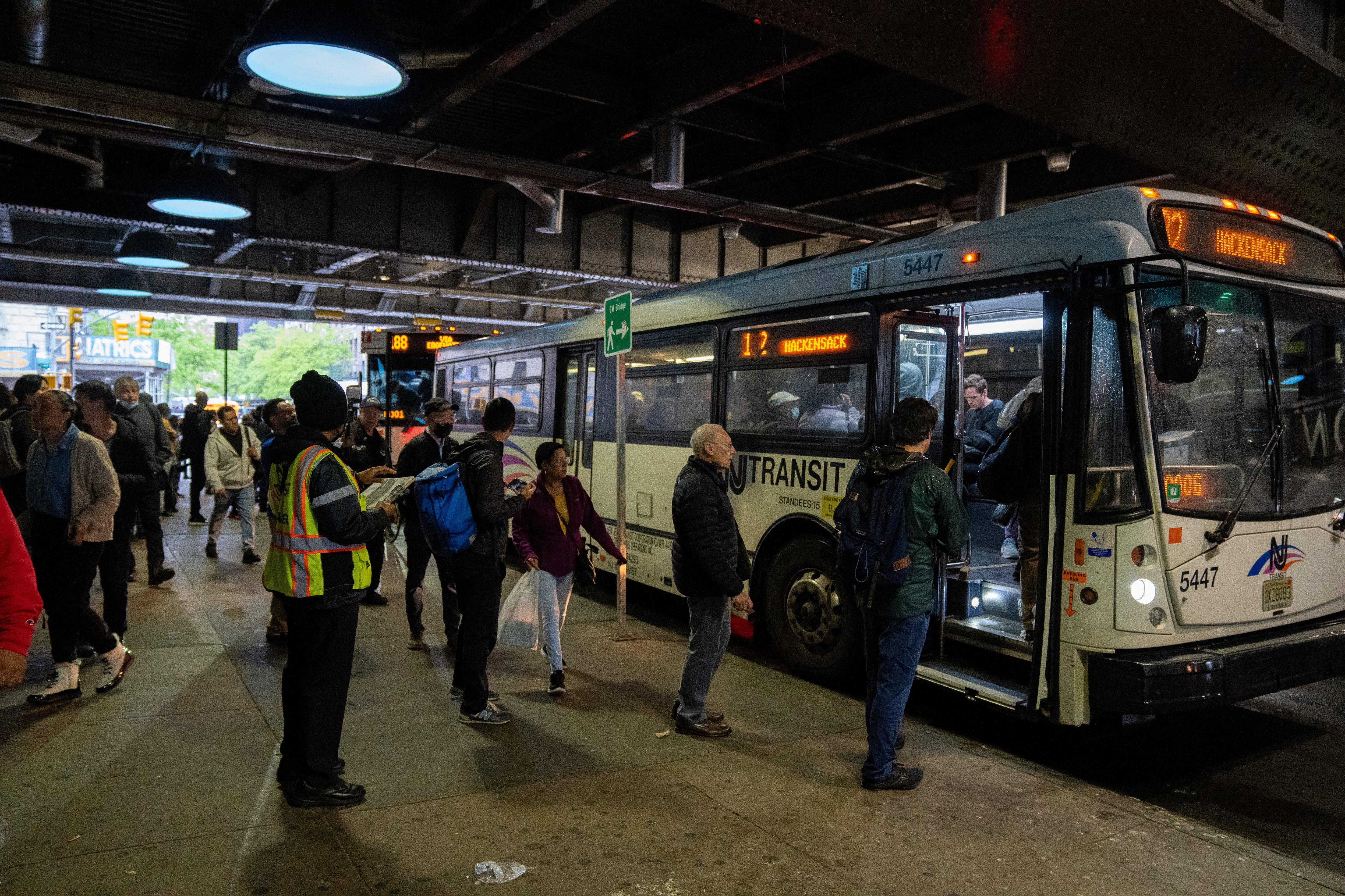 El Mundial en Nueva Jersey reavivó las dudas sobre la capacidad del transporte público para llevar a los hinchas hasta el MetLife Stadium (REUTERS/David 'Dee' Delgado)