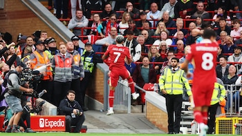 Gol y asistencia de Luis