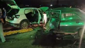 Murieron tres personas en un choque frontal y hay dos heridos: un árbitro de fútbol es una de las víctimas