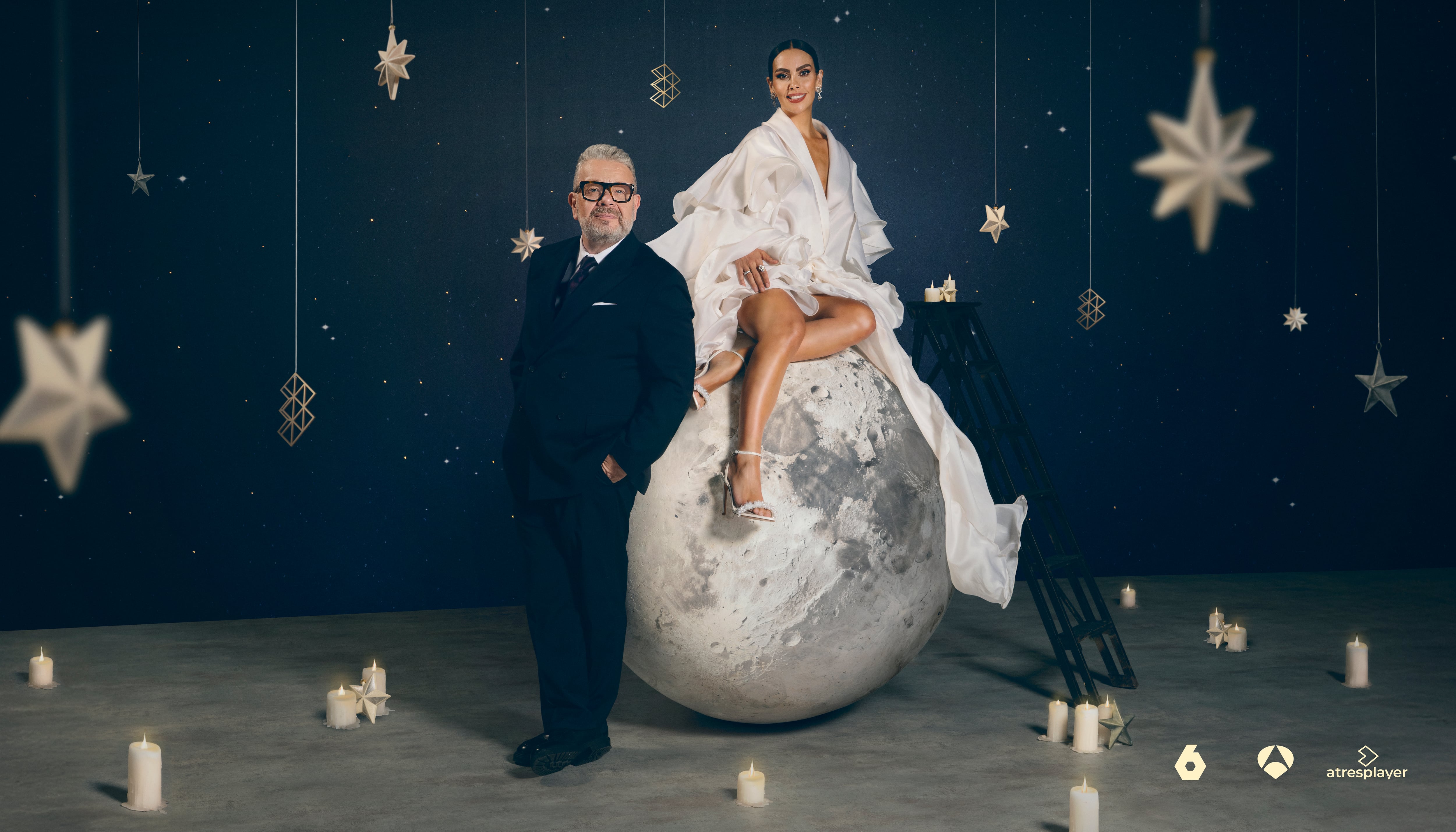 Alberto Chicote y Cristina Pedroche en el anuncio de las Campanadas 2025 (Atresmedia)