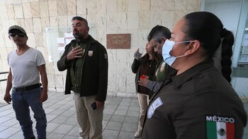 Rescatan a siete agentes mexicanos