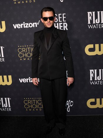 Jonathan Bailey y su paso