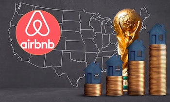 Diseño gráfico con el logo de Airbnb, un mapa delineado de EE. UU., el trofeo de la Copa Mundial y casas azules sobre pilas de monedas doradas