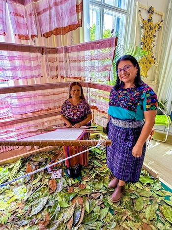 Diseñadores y artesanos desafían límites en un escenario internacional. La promoción de destinos icónicos y el rescate de técnicas milenarias prometen sorpresas para visitantes y expertos en diseño (Foto archivo, cortesía INGUAT)