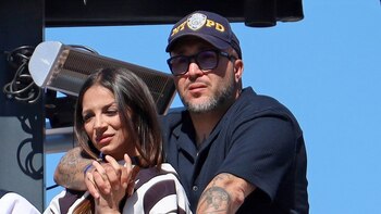 Kiko Rivera presume de su faceta más tierna con la hija de Anabel Pantoja ante la orgullosa mirada de Lola García