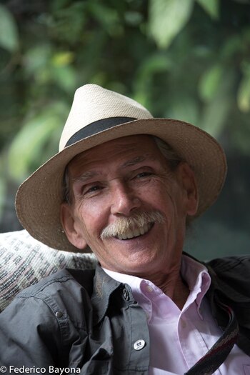 Murió el escritor a sus