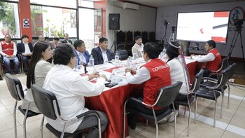 Trabajadores de la entidad se